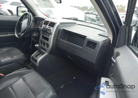 2008 Jeep Patriot Limited from USA, damaged, VIN 1J8FT48W38D744402